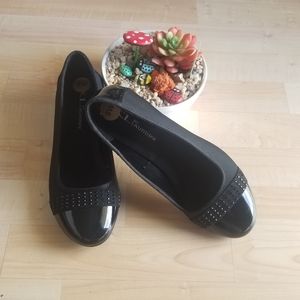 CL By Laundry Black Flats Shiny Shoes Size 8